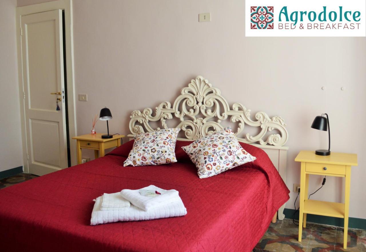 Bed and Breakfast Agrodolce Барчеллона-Поццо-ди-Готто Экстерьер фото