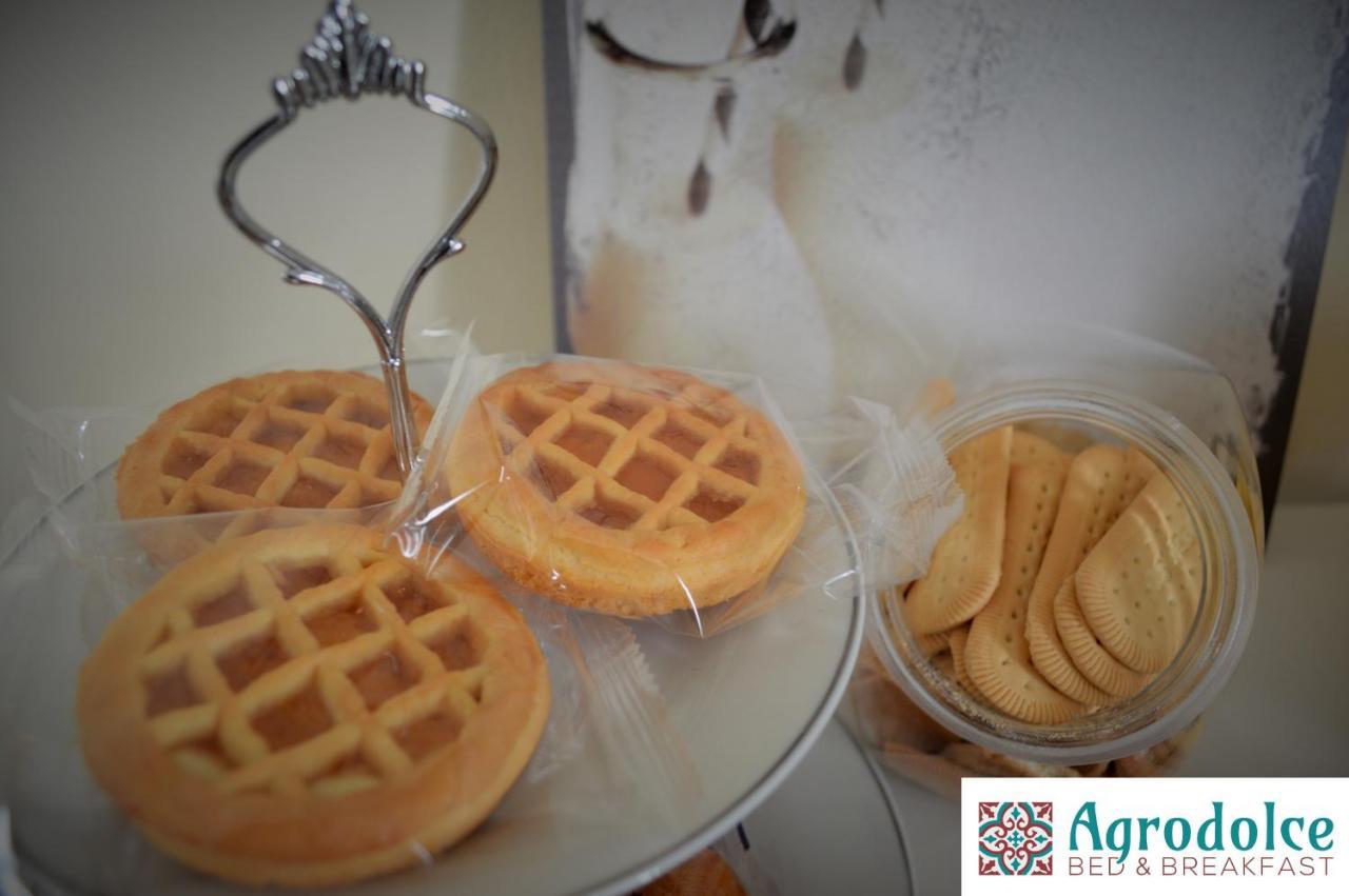 Bed and Breakfast Agrodolce Барчеллона-Поццо-ди-Готто Экстерьер фото
